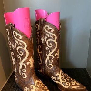 Women’s Tony Lama cowboy boots size 8 1/2